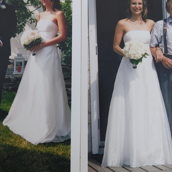 Vintage Destination Wedding Dress - Picture 8 of 8